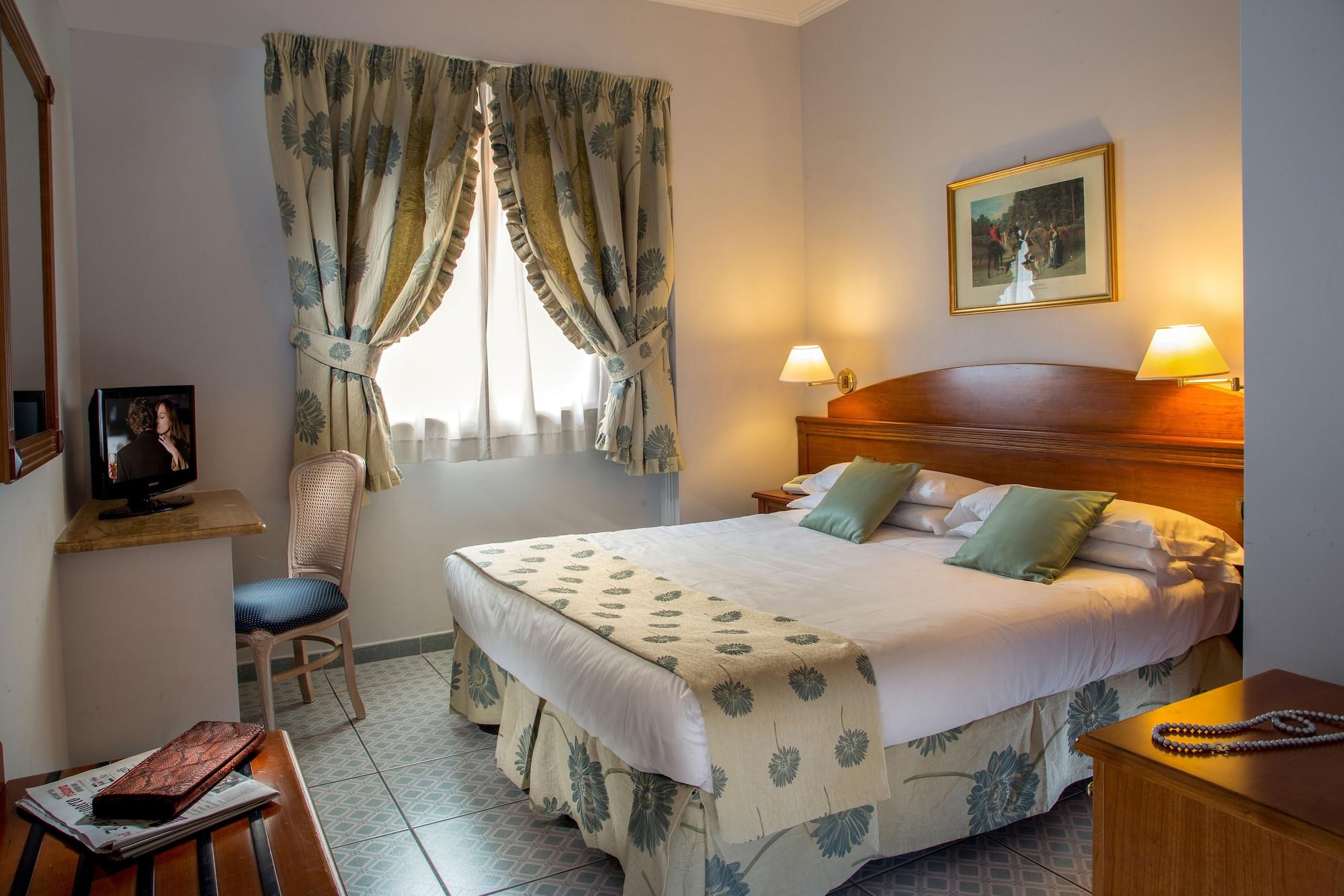 Marini Park Hotel Castel di Leva Екстер'єр фото