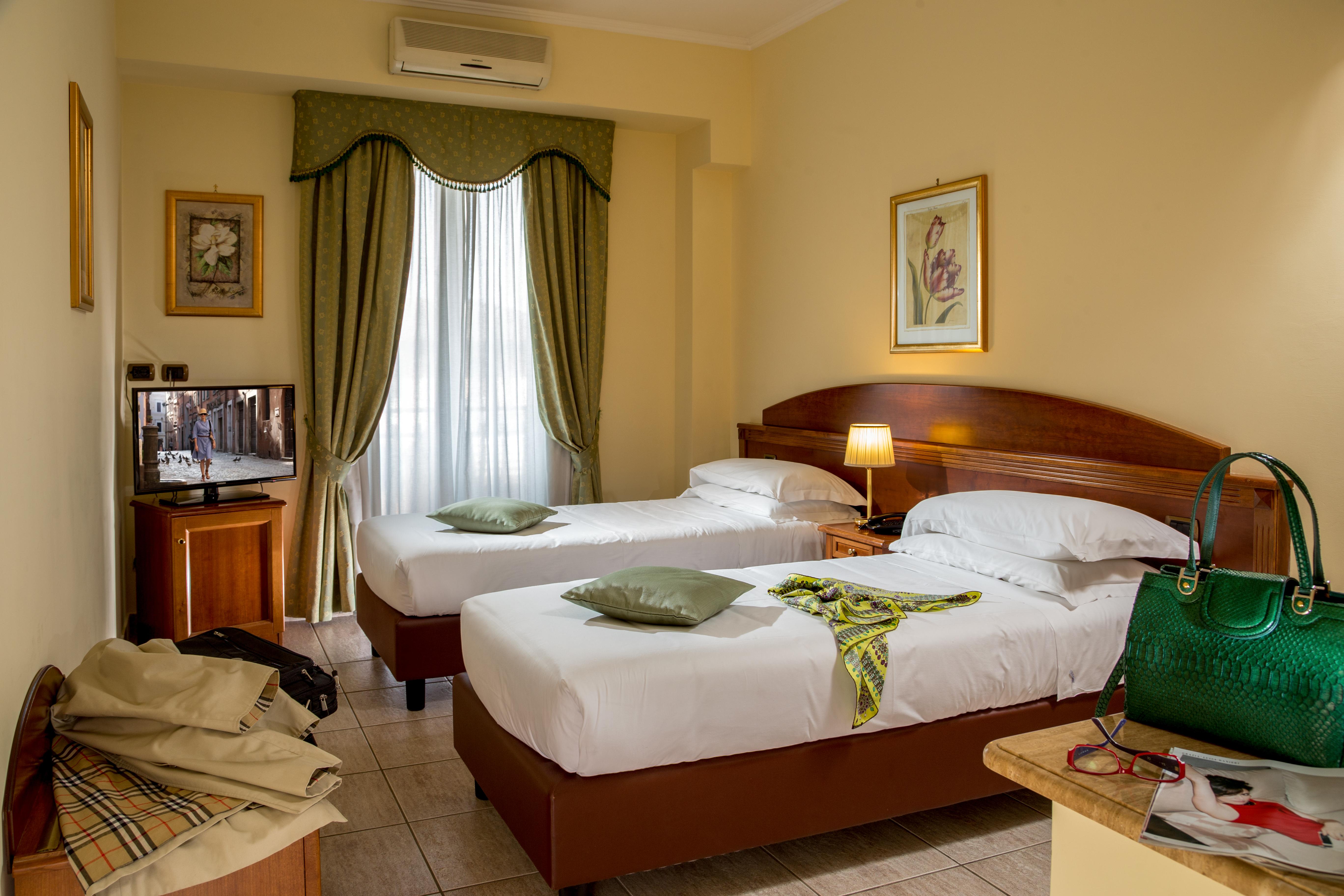 Marini Park Hotel Castel di Leva Екстер'єр фото